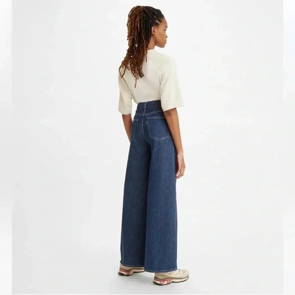 NWT $168 Levi’s Full Flare Women’s Jeans High Rise Organic Cotton Sz 25 x 31 - Picture 3 of 10